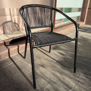 Садовий стілець вуличний 4P Amalfi з міцного з плетного штучного ротанга для тераси, балкона кафе саду дачі Чорний
